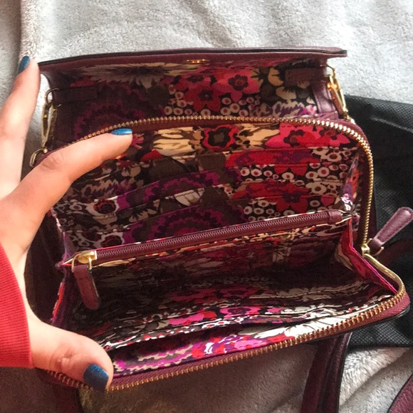 Vera Bradley cross over - Picture 6 of 6